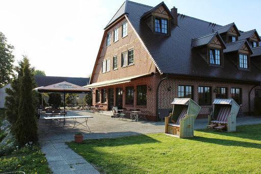 Mueritz Landhotel Gruener Baum Gotthun Buitenkant foto